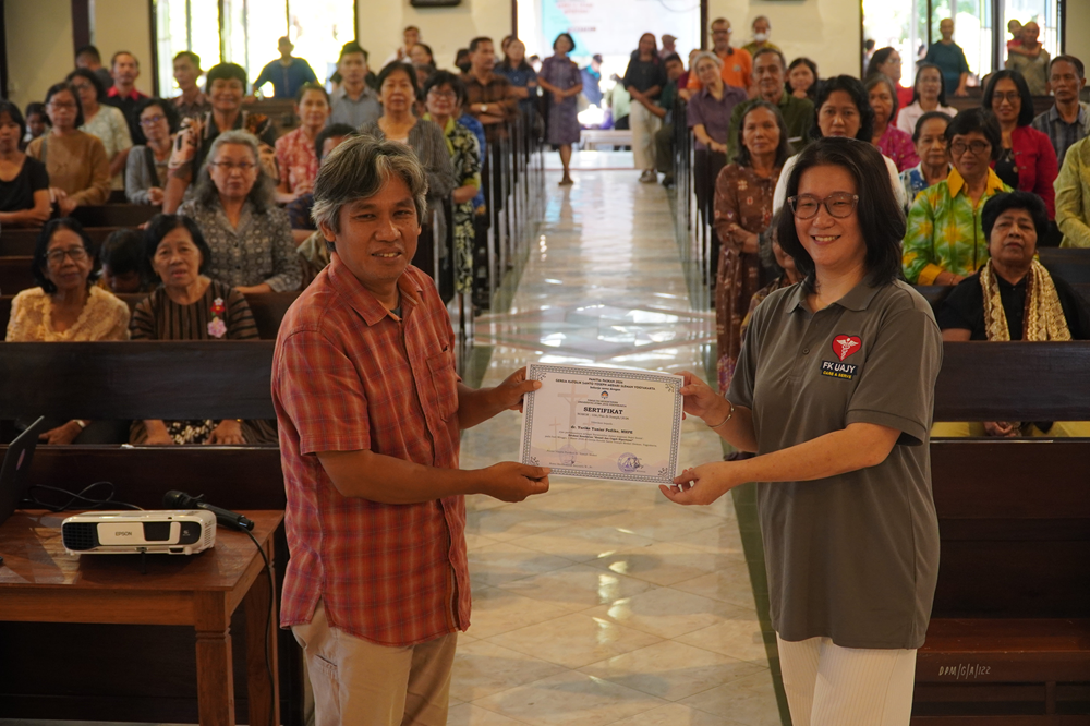 Bakti Sosial Fakultas Kedokteran UAJY bersama Paroki St. Yoseph Medari Image